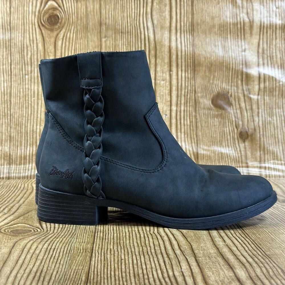Blowfish Malibu Womens 8.5 Black Ankle Boots Side Zip Braided Strap Booties